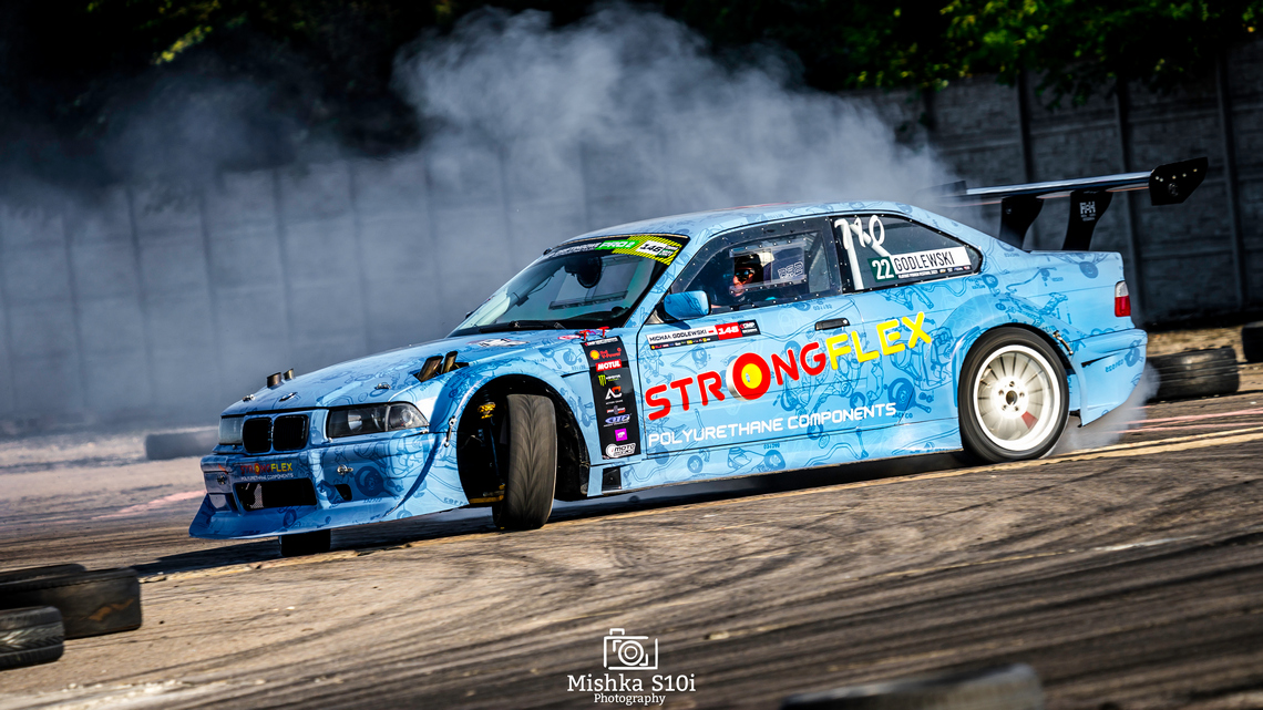 Flatout drift